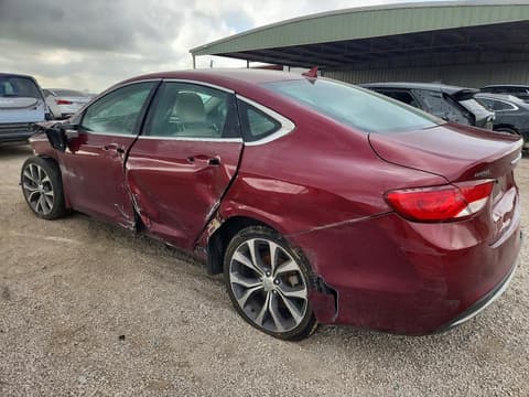 2015 Chrysler 200, VIN 1C3CCCCB3FN527713. Фото 2 з 6 з аукціону Copart. Каталог авто зі США OpenDataCar.