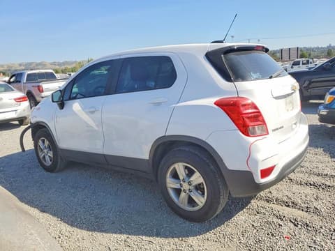 2017 Chevrolet Trax, VIN 3GNCJNSB8HL131589. Фото 2 з 6 з аукціону Copart. Каталог авто зі США OpenDataCar.