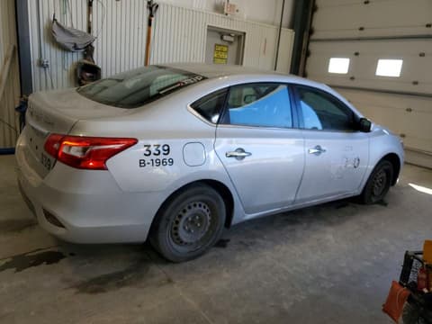 2018 Nissan Sentra, VIN 3N1AB7AP3JY330289. Фото 3 з 6 з аукціону Copart. Каталог авто зі США OpenDataCar.