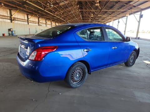 2013 Nissan Versa, VIN 3N1CN7AP5DL837910. Фото 3 з 6 з аукціону Copart. Каталог авто зі США OpenDataCar.