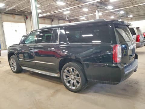 2015 Gmc Yukon XL, VIN 1GKS2JKJ2FR294833. Фото 2 з 6 з аукціону Copart. Каталог авто зі США OpenDataCar.