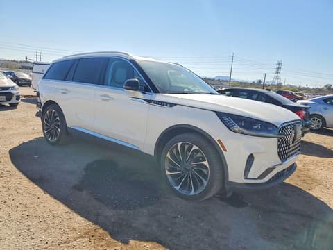 2026 Lincoln Aviator, VIN 5LM5J7XCXTGL02783. Zdjęcie 4 z 6 z aukcji Copart. Katalog aut z USA OpenDataCar.