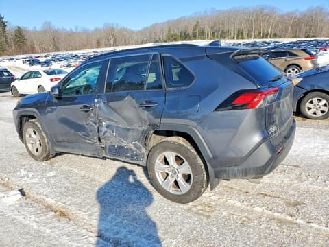 2021 Toyota RAV4, VIN 2T3P1RFV0MC159624. Фото 2 из 6 с аукциона Copart. Каталог авто из США OpenDataCar.