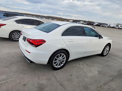 2019 Mercedes-benz A-Class, VIN WDD3G4EB2KW016961. Zdjęcie 3 z 6 z aukcji Copart. Katalog aut z USA OpenDataCar.