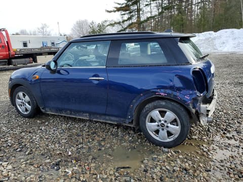 2015 Mini Cooper, VIN WMWXM5C57FT937391. Фото 2 з 6 з аукціону Copart. Каталог авто зі США OpenDataCar.