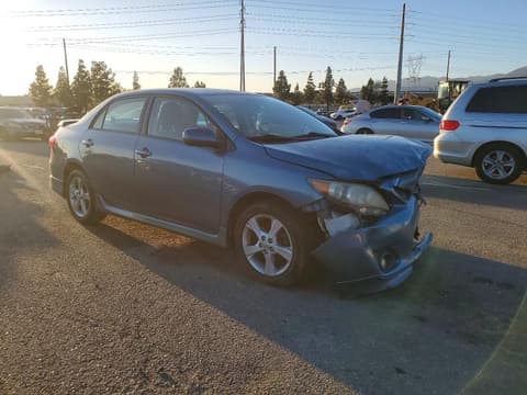 2013 Toyota Corolla, VIN 5YFBU4EE4DP204241. Фото 4 з 6 з аукціону Copart. Каталог авто зі США OpenDataCar.