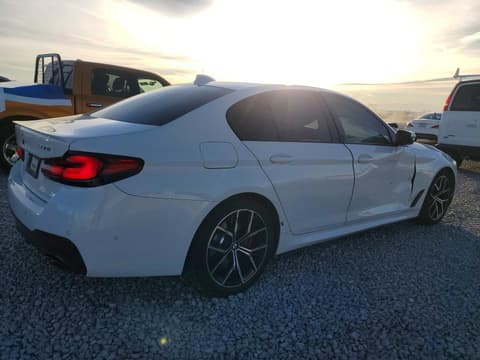 2022 Bmw 5 Series, VIN WBA13BJ09NWX57714. Фото 3 з 6 з аукціону Copart. Каталог авто зі США OpenDataCar.