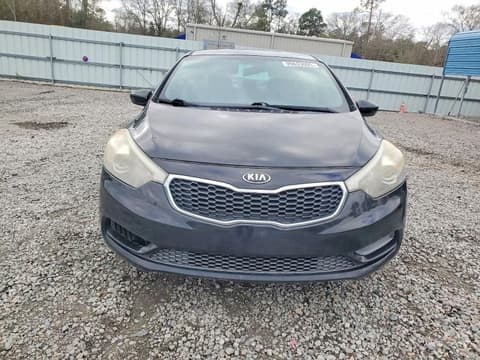 2015 Kia Forte, VIN KNAFK4A67F5392496. Фото 5 з 6 з аукціону Copart. Каталог авто зі США OpenDataCar.