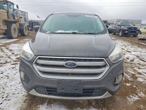 2017 Ford Escape, VIN 1FMCU9GD0HUB80837. Фото 5 з 6 з аукціону Copart. Каталог авто зі США OpenDataCar.