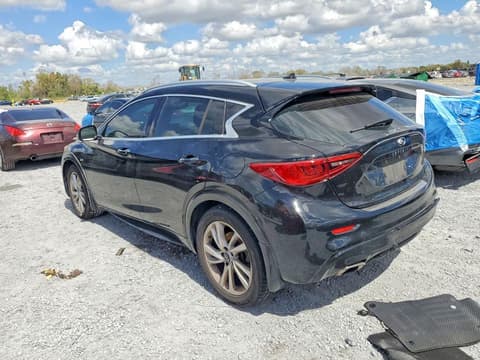 2018 Infiniti QX30, VIN SJKCH5CP0JA005218. Zdjęcie 2 z 6 z aukcji Copart. Katalog aut z USA OpenDataCar.