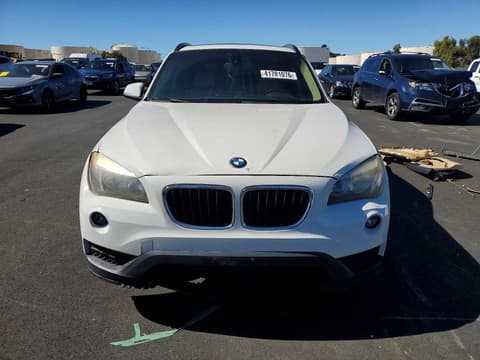 2013 Bmw X1, VIN WBAVL1C57DVR83002. Фото 5 з 6 з аукціону Copart. Каталог авто зі США OpenDataCar.