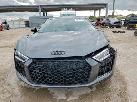 2017 Audi R8, VIN WUAKBAFXXH7901055. Zdjęcie 5 z 6 z aukcji Copart. Katalog aut z USA OpenDataCar.