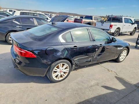 2018 Jaguar XE, VIN SAJAD4FX4JCP41497. Фото 3 из 6 с аукциона Copart. Каталог авто из США OpenDataCar.