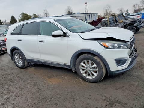2016 Kia Sorento, VIN 5XYPGDA31GG102261. Фото 4 з 6 з аукціону Copart. Каталог авто зі США OpenDataCar.