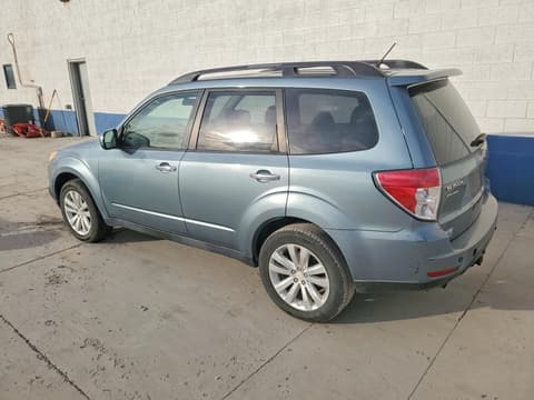 2011 Subaru Forester, VIN JF2SHACC9BH706757. Фото 2 из 6 с аукциона Copart. Каталог авто из США OpenDataCar.