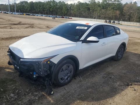 2025 Kia K4, VIN 3KPFT4DEXSE211909. Photo 1 of 6 from Copart auction. OpenDataCar US salvage catalog.