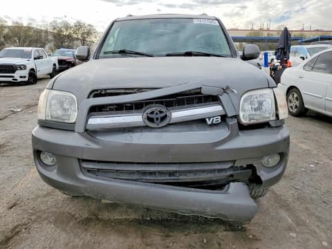 2005 Toyota Sequoia, VIN 5TDBT48A85S251423. Фото 5 з 6 з аукціону Copart. Каталог авто зі США OpenDataCar.