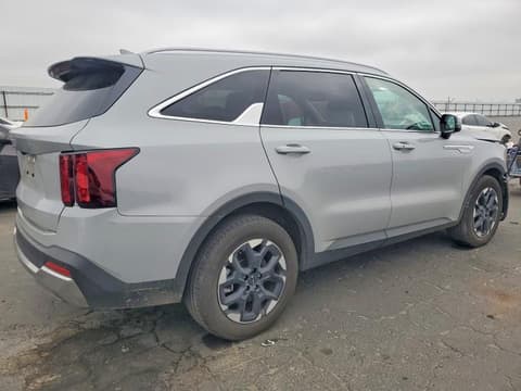 2025 Kia Sorento, VIN 5XYRL4JC9SG331929. Фото 3 з 6 з аукціону Copart. Каталог авто зі США OpenDataCar.