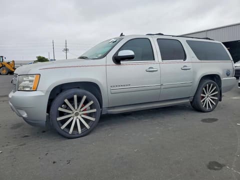 2011 Chevrolet Suburban, VIN 1GNSCKE01BR205479. Фото 1 з 6 з аукціону Copart. Каталог авто зі США OpenDataCar.