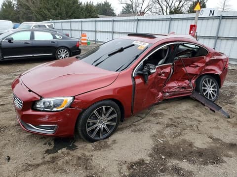 2017 Volvo S60, VIN LYV402HM5HB152522. Zdjęcie 1 z 6 z aukcji Copart. Katalog aut z USA OpenDataCar.