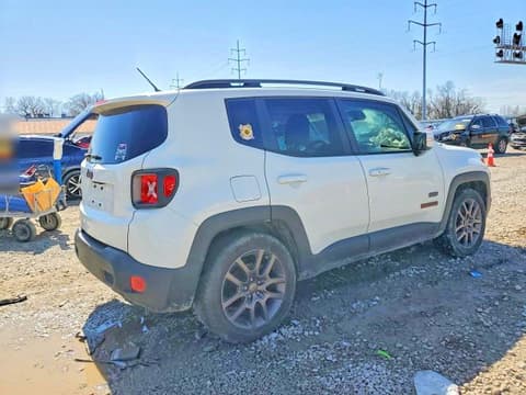 2016 Jeep Renegade, VIN ZACCJABT0GPC69806. Фото 3 з 6 з аукціону Copart. Каталог авто зі США OpenDataCar.