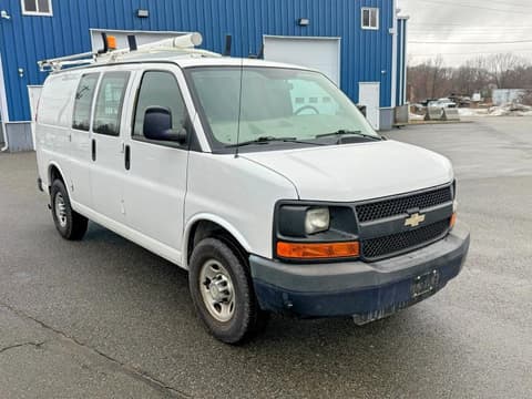 2011 Chevrolet Express 2500, VIN 1GCWGFCA8B1181102. Фото 1 з 6 з аукціону Copart. Каталог авто зі США OpenDataCar.