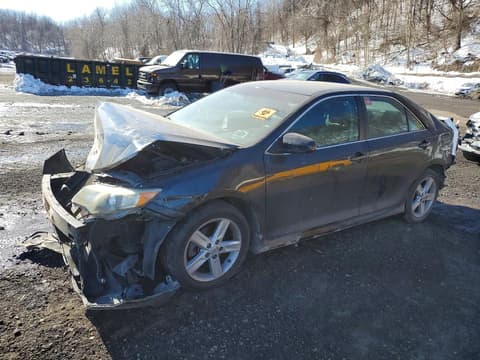 2014 Toyota Camry, VIN 4T1BF1FK2EU311141. Photo 1 of 6 from Copart auction. OpenDataCar US salvage catalog.