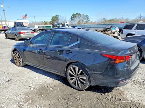 2019 Nissan , VIN 1N4BL4CV3KC137780. Фото 2 з 6 з аукціону Copart. Каталог авто зі США OpenDataCar.