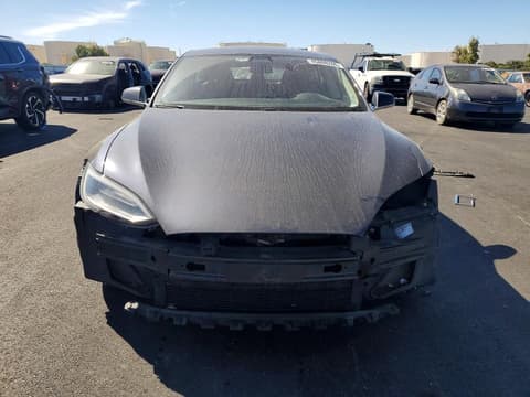 2016 Tesla Model S, VIN 5YJSA1E27GF177467. Фото 5 з 6 з аукціону Copart. Каталог авто зі США OpenDataCar.