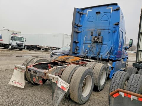 2014 Freightliner Cascadia, VIN 3AKJGLD53ESFV7966. Фото 4 з 6 з аукціону Copart. Каталог авто зі США OpenDataCar.