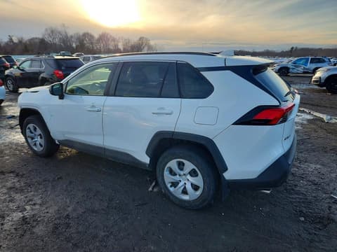 2019 Toyota RAV4, VIN JTMF1RFV0KJ013262. Фото 2 из 6 с аукциона Copart. Каталог авто из США OpenDataCar.