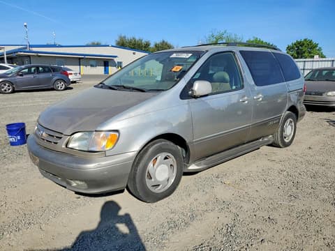 2001 Toyota Sienna, VIN 4T3ZF13C21U374611. Фото 1 з 6 з аукціону Copart. Каталог авто зі США OpenDataCar.