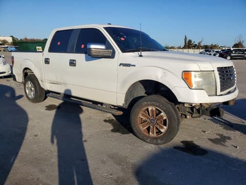 2014 Ford F-150 Lightning, VIN 1FTFW1CF5EFC40213. Фото 4 з 6 з аукціону Copart. Каталог авто зі США OpenDataCar.