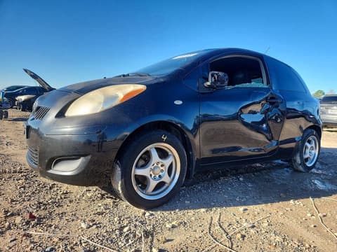 2010 Toyota Yaris, VIN JTDJT4K39A5293055. Фото 1 з 6 з аукціону Copart. Каталог авто зі США OpenDataCar.