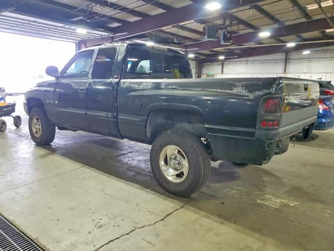 1998 Dodge Ram 1500, VIN 3B7HF13Z2WG234369. Photo 2 of 6 from Copart auction. OpenDataCar US salvage catalog.