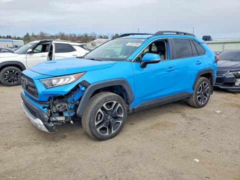 2019 Toyota RAV4, VIN 2T3J1RFVXKW026788. Фото 1 з 6 з аукціону Copart. Каталог авто зі США OpenDataCar.