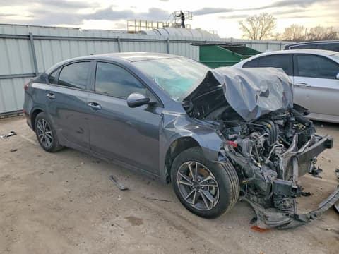 2022 Kia Forte, VIN 3KPF24AD3NE481910. Zdjęcie 4 z 6 z aukcji Copart. Katalog aut z USA OpenDataCar.