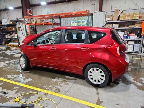 2015 Nissan Versa Note, VIN 3N1CE2CP8FL433213. Фото 2 з 6 з аукціону Copart. Каталог авто зі США OpenDataCar.