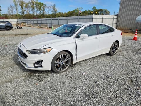 2020 Ford Fusion, VIN 3FA6P0D90LR136752. Zdjęcie 1 z 6 z aukcji Copart. Katalog aut z USA OpenDataCar.