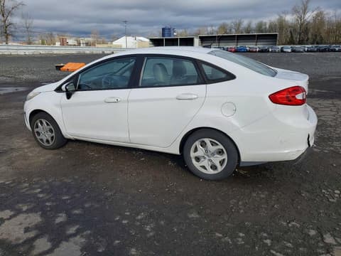 2013 Ford Fiesta, VIN 3FADP4AJ3DM109492. Фото 2 з 6 з аукціону Copart. Каталог авто зі США OpenDataCar.