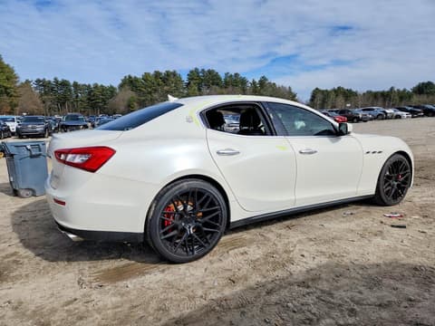 2015 Maserati Ghibli, VIN ZAM57RTA5F1136102. Фото 3 з 6 з аукціону Copart. Каталог авто зі США OpenDataCar.