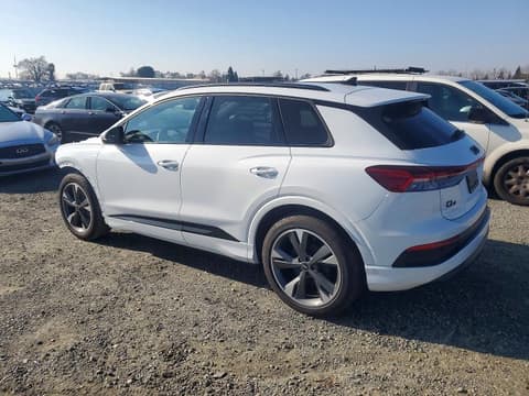 2024 Audi Q4 e-tron, VIN WA1LUBFZ8RP054258. Фото 2 з 6 з аукціону Copart. Каталог авто зі США OpenDataCar.