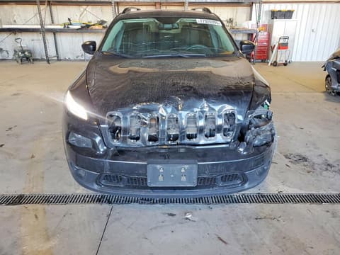 2016 Jeep Cherokee, VIN 1C4PJLCS9GW216589. Фото 5 з 6 з аукціону Copart. Каталог авто зі США OpenDataCar.