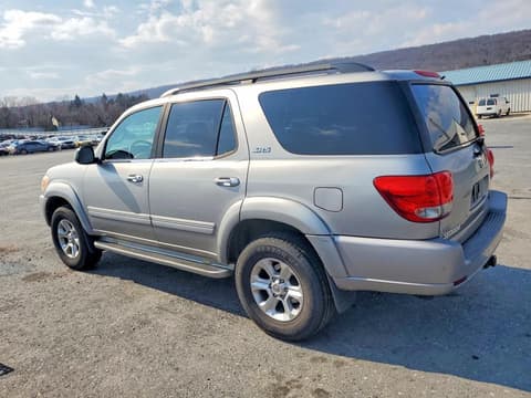 2005 Toyota Sequoia, VIN 5TDZT34A05S251883. Photo 2 of 6 from Copart auction. OpenDataCar US salvage catalog.