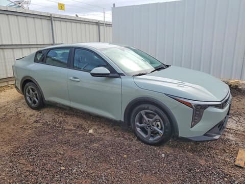 2025 Kia K4, VIN 3KPFT4DE7SE141754. Фото 4 з 6 з аукціону Copart. Каталог авто зі США OpenDataCar.