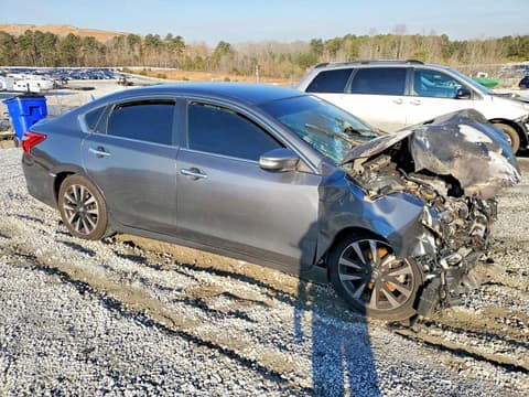 2018 Nissan Altima, VIN 1N4AL3AP3JC103752. Zdjęcie 4 z 6 z aukcji Copart. Katalog aut z USA OpenDataCar.