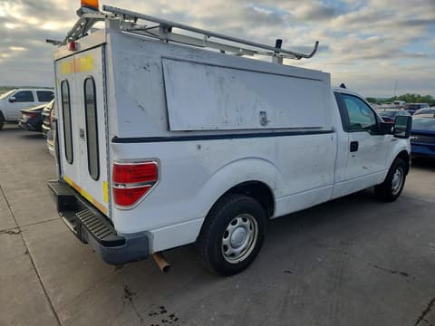 2010 Ford F-150 Lightning, VIN 1FTMF1CW3AKB11086. Фото 3 з 6 з аукціону Copart. Каталог авто зі США OpenDataCar.