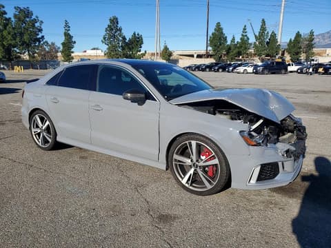 2019 Audi RS3, VIN WUABWHFF6KA903299. Фото 4 из 6 с аукциона Copart. Каталог авто из США OpenDataCar.