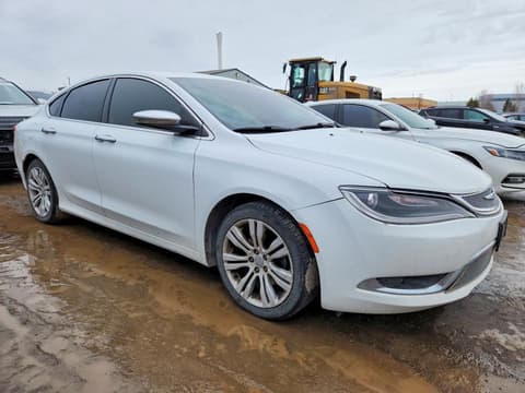 2015 Chrysler 200, VIN 1C3CCCAB6FN585897. Фото 4 з 6 з аукціону Copart. Каталог авто зі США OpenDataCar.