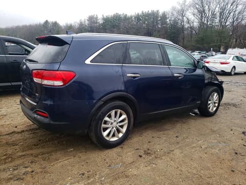 2017 Kia Sorento, VIN 5XYPGDA30HG334688. Фото 3 з 6 з аукціону Copart. Каталог авто зі США OpenDataCar.